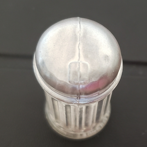 Our Generation American Girl 18" doll Kitchen Bake Food Sugar Shaker - Picture 3 of 4